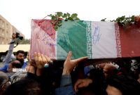 امام جمعه ایلام تاکید کرد: جامعه ما تشنه رحمت شهدا است