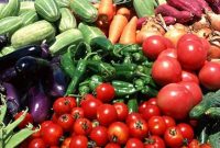 افزایش قیمت موز، خیار و گوجه در چند وقت اخیر