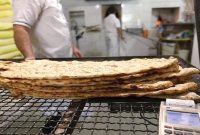 مشاور وزیر اقتصاد: نان نه گران می‌شود، نه محدودیت در تعداد خرید آن وجود خواهد داشت