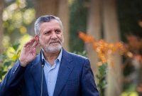 وزیر کار: اگر استقبال مردم از کالابرگ الکترونیکی گسترده باشد حتماً این طرح جایگزین یارانه نقدی می‌شود/ ده کالا شامل مواردی از جمله مرغ، برنج، ماکارونی، روغن و لبنیات است/ در این طرح یک ماه زودتر از موعد مقرر یارانه واریز می‌شود