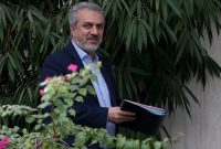 وزیر صمت: ۱۲ خودروی جدید طی امسال و سال آینده وارد بازار می‌شود/ ۳ محصول از این ۱۲ خودرو شامل شاهین، آریا و اطلس رونمایی شده/ با ورود این ۱۲ خودرو به بازار، تمام خودرو‌های قدیمی از رده خارج خواهد شد