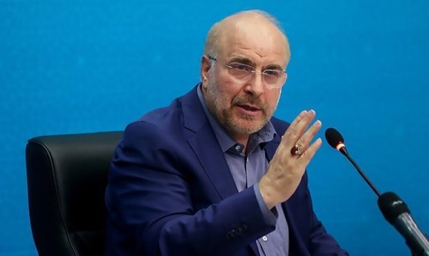 قالیباف: اگر انقلاب نتواند در فضای مجازی حاضر شود، دیر یا زود به حاشیه میرویم قالیباف: اگر انقلاب نتواند در فضای مجازی حاضر شود، دیر یا زود به حاشیه میرویم