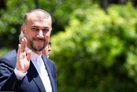 العربی الجدید: وساطت بغداد میان تهران و واشنگتن یکی از محورهای سفر امیرعبداللهیان به عراق است