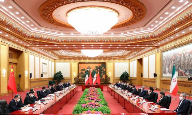 دیدار روسای جمهوری ایران و چین؛ رئیسی: اجرای سند جامع مشارکت راهبردی میان ایران و چین اقدامی مهم در جهت تثبیت ثبات در منطقه است/ غربیها یک بار دیگر در مورد جمهوری اسلامی ایران گرفتار محاسبه غلط شدند دیدار روسای جمهوری ایران و چین؛ رئیسی: اجرای سند جامع مشارکت راهبردی میان ایران و چین اقدامی مهم در جهت تثبیت ثبات در منطقه است/ غربیها یک بار دیگر در مورد جمهوری اسلامی ایران گرفتار محاسبه غلط شدند