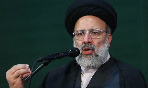 رئیسی: از کشورهای منطقه، کشورهای اروپایی و دیگر نقاط به ما پیغام می‌دهند که بیایید با هم حرف بزنیم؛ عجب؛ فکر کردید محاسبه‌ای که درباره ملت‌های دیگر دارید درباره ایران هم درست است؟/ مشکلات درست خواهد شد؛ آینده را روشن می بینم