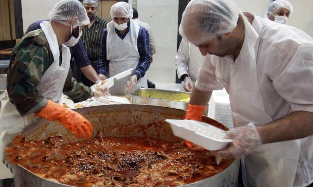 مدیرکل کمیته امداد ایلام خبر داد: ۸۰ آشپزخانه غذا برای اطعام نیازمندان ایلام در ماه رمضان مهیا شد مدیرکل کمیته امداد ایلام خبر داد: ۸۰ آشپزخانه غذا برای اطعام نیازمندان ایلام در ماه رمضان مهیا شد