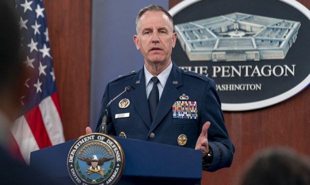 ادعای سخنگوی پنتاگون: مطمئن هستیم پهپادی که تاسیسات ما در دیرالزور سوریه را هدف قرار داد، ایرانی بود/ ایران از شبه نظامیانی که به آمریکاییها در شمال شرق سوریه حمله کردند، حمایت میکند/ این مسئولیت ایران است که امنیت و ثبات در منطقه را نقض نکند ادعای سخنگوی پنتاگون: مطمئن هستیم پهپادی که تاسیسات ما در دیرالزور سوریه را هدف قرار داد، ایرانی بود/ ایران از شبه نظامیانی که به آمریکاییها در شمال شرق سوریه حمله کردند، حمایت میکند/ این مسئولیت ایران است که امنیت و ثبات در منطقه را نقض نکند