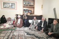 نماینده ولی فقیه در استان و امام جمعه ایلام تاکید کرد: افراد طالب شهادت به دنبال نام و نشان دنیوی نبودند