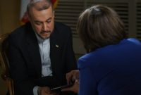 امیرعبداللهیان در گفتگو با CNN: با اطمینان به شما می‌گویم، پلیس احدی را با گلوله یا به هر شیوه دیگر در این حتی «اغتشاشات» نکشته/ در تظاهرات مسالمت آمیز پاییز هیچ کس دستگیر نشد/ روسیه گفت از پهپاد‌های ایرانی در اوکراین استفاده نکرده