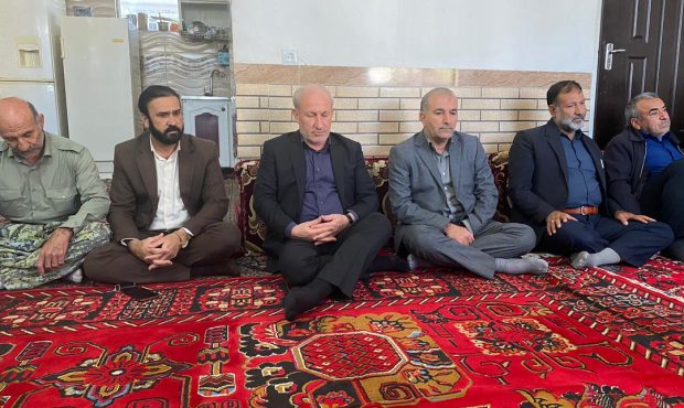بازدید نماینده مردم استان در مجلس شورای اسلامی و مدیرعامل آبفای استان از روستاهای نادرآباد و چشمه پهن شهرستان ملکشاهی