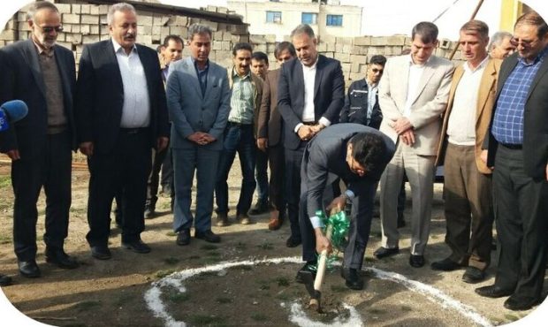 درمانگاه شماره ۲ تامین اجتماعی شهر ایلام کلنگ زنی شد درمانگاه شماره ۲ تامین اجتماعی شهر ایلام کلنگ زنی شد