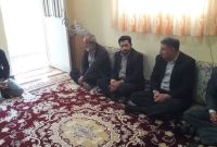 دیدار مدیرکل بنیاد شهید و امور ایثارگران استان ایلام با خانواده شهدا در سفر به شهرستان ایوان