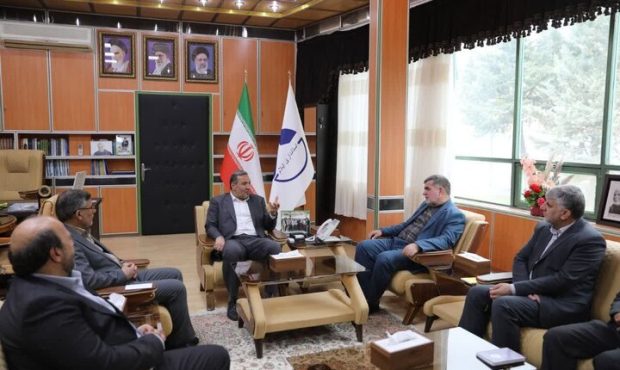 رئیس بنیاد مسکن انقلاب اسلامی خبر داد:۴ هزار واحد مسکونی در روستاهای استان ایلام احداث می شود رئیس بنیاد مسکن انقلاب اسلامی خبر داد:۴ هزار واحد مسکونی در روستاهای استان ایلام احداث می شود