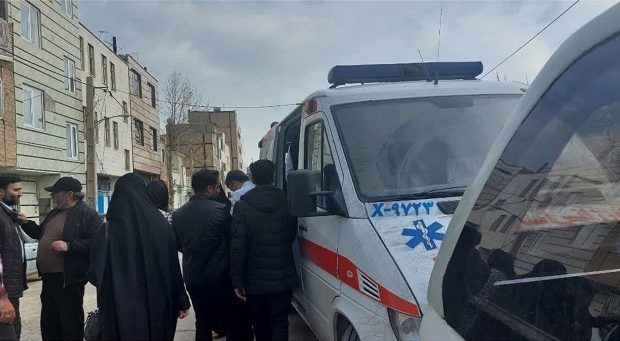 سخنگوی فراجا: عوامل مسمومیت دانش آموزان در لارستان، پنج نفر شامل دو مرد ۵۰ و ۲۲ ساله و سه زن هستند/ یکی از زنان دستگیر شده یک دانش آموز مردودی ۲۱ ساله بود/ آن‌ها طی روز‌های اخیر با پرتاب گاز نیتروژن به داخل هفت مدرسه باعث مسمومیت دانش آموزان شده بودند