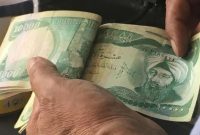 «میدل ایست آی» از قول منابعی در بغداد: عراق بدهی خود به ایران را به جای دلار به دینار داد