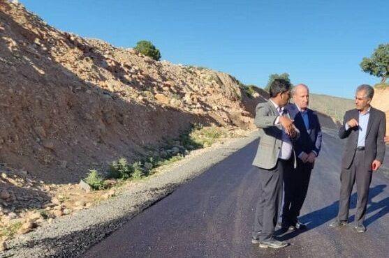 مدیرکل راه و شهرسازی استان ایلام: جاده چشمه چاهی – سفیدخانی سیروان تا ۲ هفته آینده زیر بار ترافیک می رود