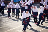 آغاز دوباره فعالیت‌های آموزشی از ۱۴ فروردین؛ مدارس از چه ساعتی باز می‌شوند؟