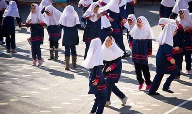 آغاز دوباره فعالیت‌های آموزشی از ۱۴ فروردین؛ مدارس از چه ساعتی باز می‌شوند؟