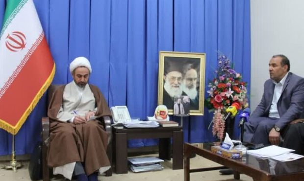 امام جمعه ایلام در نشست هماهنگی ساخت زائرسرای ایلامیان در مشهد تاکید کرد: ساخت زائرسرای ایلامیان در مشهد مقدس، یک صدقه جاریه است که تاثیرات دنیوی و اخروی بسیاری را به دنبال خواهد داشت امام جمعه ایلام در نشست هماهنگی ساخت زائرسرای ایلامیان در مشهد تاکید کرد: ساخت زائرسرای ایلامیان در مشهد مقدس، یک صدقه جاریه است که تاثیرات دنیوی و اخروی بسیاری را به دنبال خواهد داشت