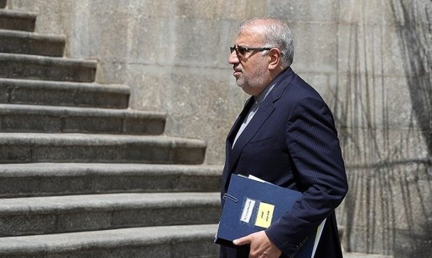 وزیر نفت: عراق شروطی دارد که پول فروش گاز ایران به این کشور برای خرید دارو و کالاهای اساسی اختصاص داده شود وزیر نفت: عراق شروطی دارد که پول فروش گاز ایران به این کشور برای خرید دارو و کالاهای اساسی اختصاص داده شود