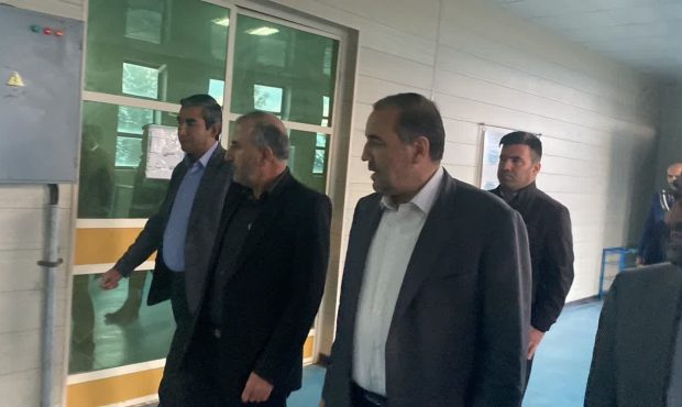 بازدید استاندار ایلام از تصفیه خانه آب ایلام
