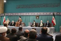 در دیدار جمعی از مردم، مسئولان نظام و سفرای کشورهای اسلامی؛ رهبر انقلاب: راهبرد امروز جهان اسلام باید کمک و تقویت عناصر مبارز داخل فلسطین باشد در دیدار جمعی از مردم، مسئولان نظام و سفرای کشورهای اسلامی؛ رهبر انقلاب: راهبرد امروز جهان اسلام باید کمک و تقویت عناصر مبارز داخل فلسطین باشد