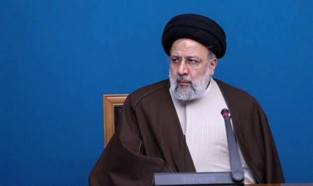 رئیسی: اقدامات بانک مرکزی برای جلوگیری از اضافه برداشت بانک‌ها با جدیت دنبال شود