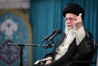 رهبر انقلاب: مسائل گوناگون کشور مگر قابل رفراندوم است؟ کجای دنیا این کار را میکنند؟ / مگر همه مردم که باید در رفراندوم شرکت کنند امکان تحلیل آن مسئله را دارند؟ این چه حرفی است؟ رهبر انقلاب: مسائل گوناگون کشور مگر قابل رفراندوم است؟ کجای دنیا این کار را میکنند؟ / مگر همه مردم که باید در رفراندوم شرکت کنند امکان تحلیل آن مسئله را دارند؟ این چه حرفی است؟