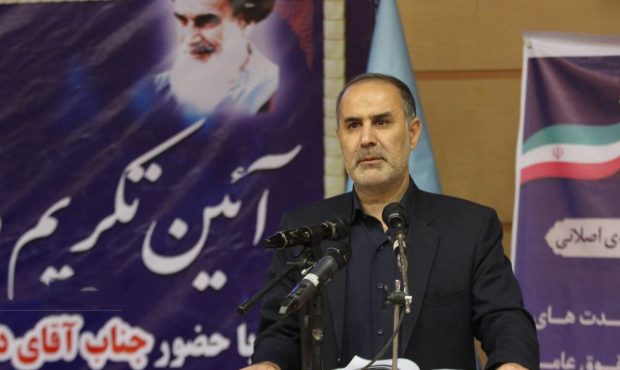 قائم مقام سازمان بازرسی کل کشور تاکید کرد: شبکه توزیع دلالی موجب افزایش نجومی و غیر واقعی قیمت‌ها شده است