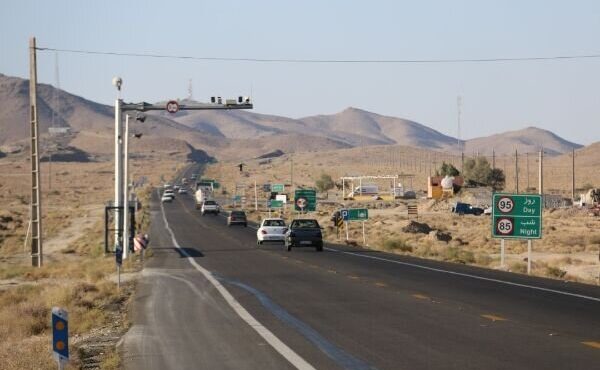 مدیرکل راهداری ایلام خبر داد: ۳ میلیون و ۱۰۶ هزار تردد در جاده های ایلام ثبت شد
