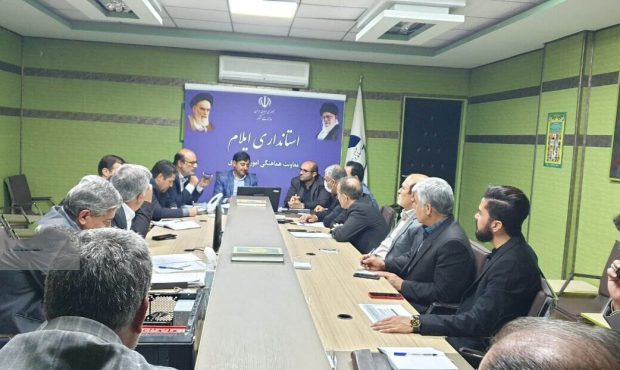 مدیرکل دفتر هماهنگی امور اقتصادی استانداری ایلام تاکید کرد: نظارت بر بازار مرغ در ایلام باید تشدید شود