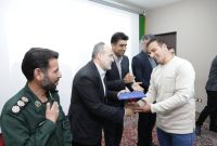 مدیرکل فرهنگ و ارشاد اسلامی استان ایلام تاکید کرد: راز ماندگاری آثار هنری نگاه الهی است مدیرکل فرهنگ و ارشاد اسلامی استان ایلام تاکید کرد: راز ماندگاری آثار هنری نگاه الهی است