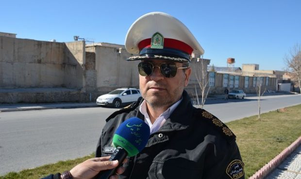 رئیس پلیس راه انتظامی استان ایلام خبر داد: ممنوعیت تردد خودروهای سنگین حمل بار در محورهای مواصلاتی ایلام