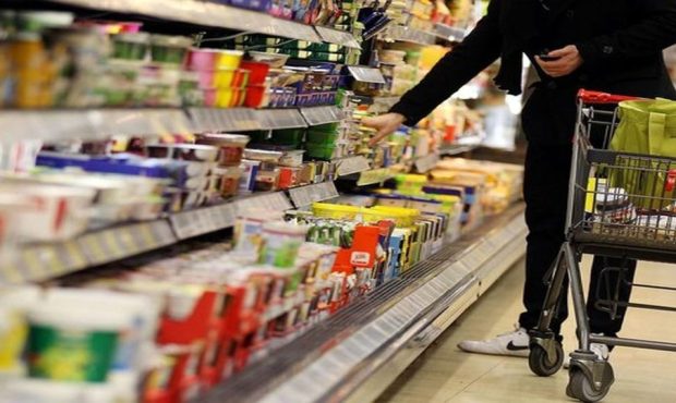 امکان خرید اعتباری ماه بعد با واریز «یارانه» خرداد فراهم شد امکان خرید اعتباری ماه بعد با واریز «یارانه» خرداد فراهم شد