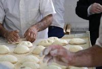 سهمیه آرد یک چهارم نانوایی‌ها کم شد
