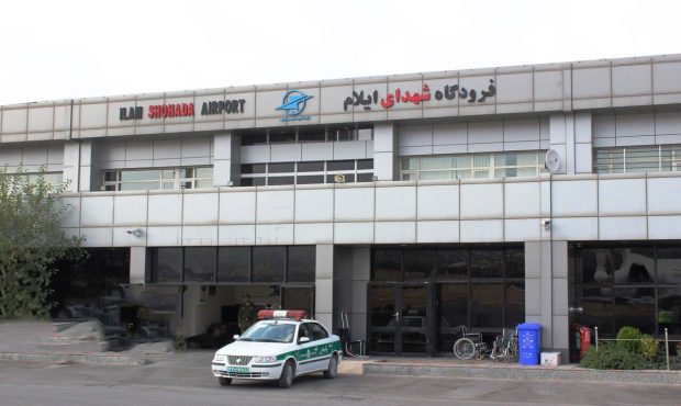 مدیر فرودگاه شهدای ایلام خبر داد: برقراری چهار پرواز شرکت هواپیمایی قشم ایر در فرودگاه ایلام