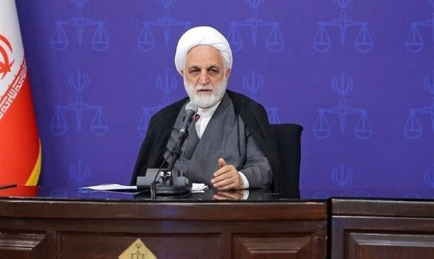 رئیس قوه قضائیه: در ماجرای اغتشاشات اخیر آن کسی که باید اعدام شود، طبق قانون مجازات میشود/ کسانی که در برخی ناهنجاریهای کار سازمان یافته میکنند به اشد مجازات میرسند رئیس قوه قضائیه: در ماجرای اغتشاشات اخیر آن کسی که باید اعدام شود، طبق قانون مجازات میشود/ کسانی که در برخی ناهنجاریهای کار سازمان یافته میکنند به اشد مجازات میرسند