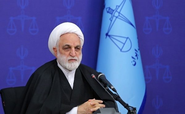 محسنی اژه‌ای: مخالفت با حجاب در بسیاری از موارد ناشی از دهن‌کجی به ارزش‌ها نیست/ لایحه دو فوریتی حمایت از فرهنگ عفاف و حجاب را به دولت تحویل دادیم