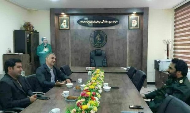 مدیرکل ستاد اجرایی فرمان حضرت امام (ره) ایلام خبر داد؛ آمادگی ستاد اجرایی فرمان حضرت امام برای محرومیت زدایی در ایلام