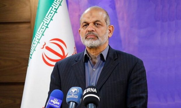 وزیر کشور: ارائه خدمات شهری منوط به رعایت حجاب است