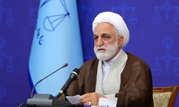 عناصر اغتشاشات اخیر محاکمه و مجازات شدند/ افرادی هم که فریب خورده بودند، رهبری ما بر آنها منت نهاد و فرصتی دوباره یافتند، اما مرتبه بعدی، قضیه برایشان سخت خواهد بود عناصر اغتشاشات اخیر محاکمه و مجازات شدند/ افرادی هم که فریب خورده بودند، رهبری ما بر آنها منت نهاد و فرصتی دوباره یافتند، اما مرتبه بعدی، قضیه برایشان سخت خواهد بود