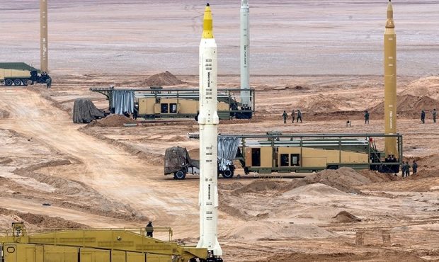 اتحادیه اروپا به ایران اطلاع داده تحریم موشک‌های بالستیک را حفظ می‌کند