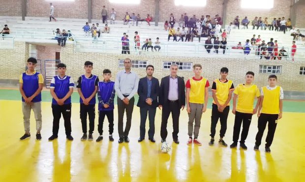 آغاز مسابقات فوتبال خیابانی جام شهدای ۱۵ خرداد در ایلام