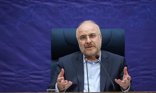 ناگزیریم در حداقل زمان، دقیقترین تصمیمگیری ممکن را با خرد جمعی انجام دهیم ناگزیریم در حداقل زمان، دقیقترین تصمیمگیری ممکن را با خرد جمعی انجام دهیم