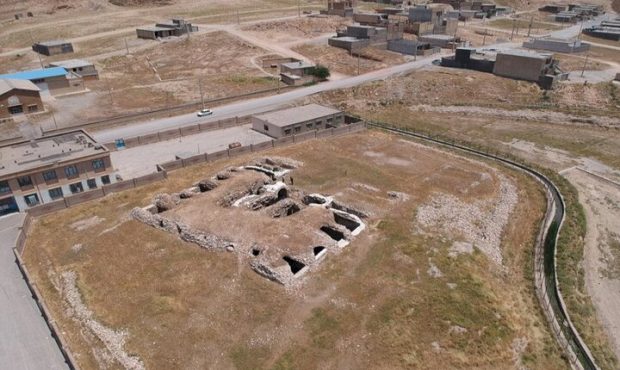 مدیرکل میراث‌فرهنگی ایلام از مرمت قلعه هزاردرب آبدانان خبر داد