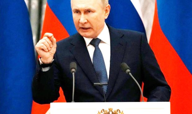 پوتین: آنچه با آن روبه‌رو هستیم خیانت داخلی و به منزله خنجر از پشت است/ نیروهای واگنر به یک توطئه جنایتکارانه از طریق شورش مسلحانه کشیده شده‌اند