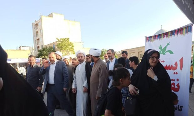 عید غدیرخم امسال متفاوتتر از همیشه و با محوریت کودکان و نوجوانان برگزار شد عید غدیرخم امسال متفاوتتر از همیشه و با محوریت کودکان و نوجوانان برگزار شد
