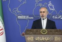 دخالت هر طرفی اعم از دولت امارات و روسیه را در موضوع تمامیت ارضی و حاکمیت ایران بر جزایر سهگانه غیرقابل قبول و مردود تلقی میکنیم دخالت هر طرفی اعم از دولت امارات و روسیه را در موضوع تمامیت ارضی و حاکمیت ایران بر جزایر سهگانه غیرقابل قبول و مردود تلقی میکنیم