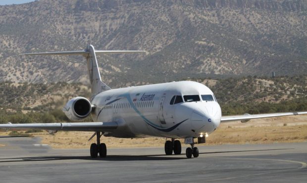 مشاور اجرایی مدیرعامل شرکت فرودگاه‌ها و ناوبری هوایی ایران خبر داد: افزایش پروازهای فوق‌العاده فرودگاه ایلام ایام اربعین