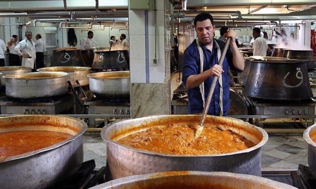 رئیس کمیته مشارکت های مردمی ایلام خبر داد: ۸۰ آشپزخانه خانگی ایلام آماده خدمات رسانی در ایام اربعین هستند